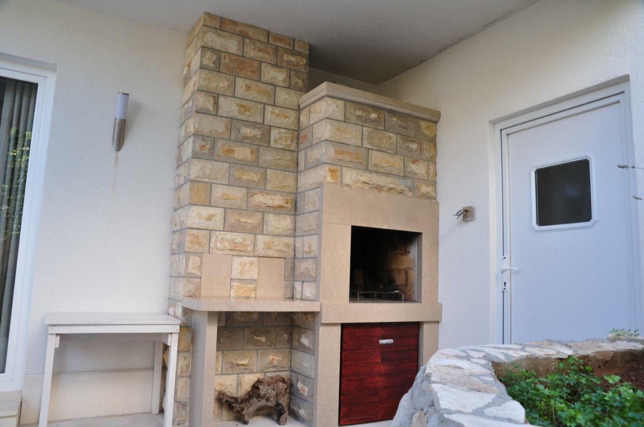 Delfin Apartament Sutivan